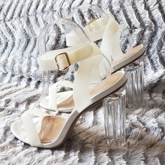 Yoki. Estelle Ankle Strap Lucite Heels - Picture 4 of 8